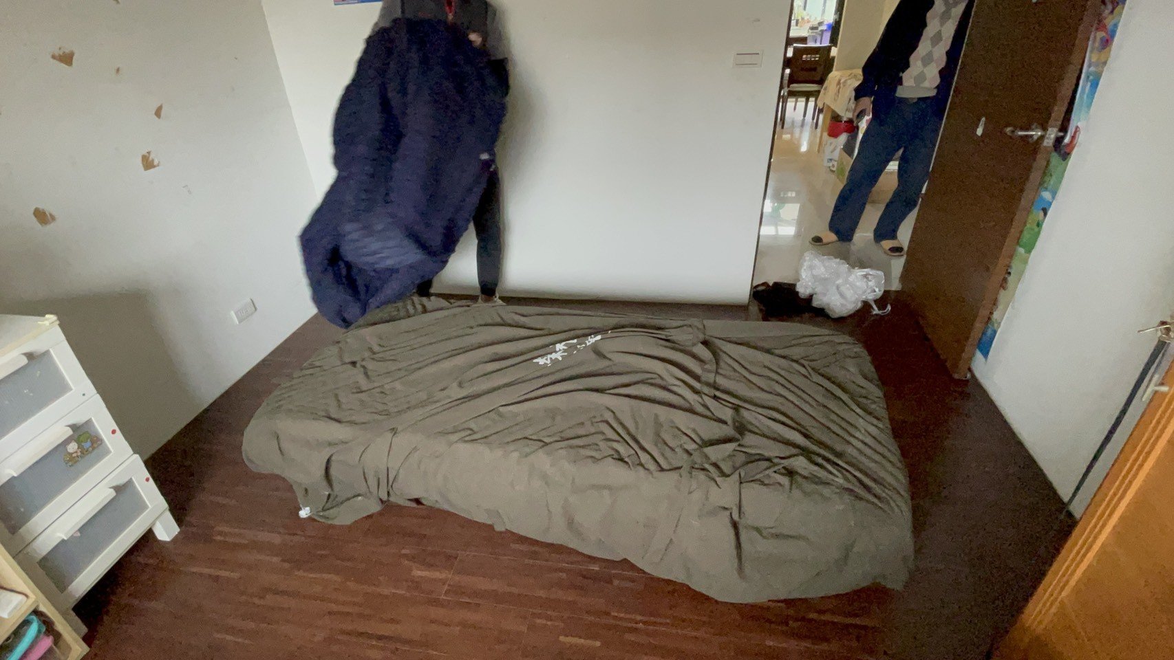 搬家公司推薦、新北搬家推薦【榮福搬家公司】南港搬家、桃園搬家公司推薦、台北搬家公司推薦、單件家具運送、搬醫療床、搬家具、冰箱搬運、基隆搬家、搬大型家電、床墊搬運、搬公司行號、家庭搬家、重物搬運、電動床搬運、搬鋼琴、醫療電動床搬運、搬工計時、搬運、人工搬運、大型家具搬運、家具拆裝、跨縣市搬家、搬家估價,針對顧客都秉持以用心實在專業搬家技巧,搬家實在用心值得您的信賴與選擇。歡迎來電咨詢02-2651-2727,榮福搬家有專員立即為您服務。 搬家公司推薦、新北搬家推薦【榮福搬家公司】南港搬家、桃園搬家公司推薦、台北搬家公司推薦、單件家具運送、搬醫療床、搬家具、冰箱搬運、基隆搬家、搬大型家電、床墊搬運、搬公司行號、家庭搬家、重物搬運、電動床搬運、搬鋼琴、醫療電動床搬運、搬工計時、搬運、人工搬運、大型家具搬運、家具拆裝、跨縣市搬家、搬家估價,針對顧客都秉持以用心實在專業搬家技巧,搬家實在用心值得您的信賴與選擇。歡迎來電咨詢02-2651-2727,榮福搬家有專員立即為您服務。