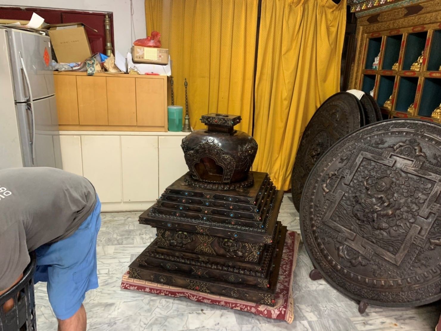 新北搬家公司推薦【榮福搬家公司】值得您來選擇:佛像分疊包裝與搬運也是以最高品質來做服務。 新北搬家公司推薦【榮福搬家公司】值得您來選擇:佛像分疊包裝與搬運也是以最高品質來做服務。