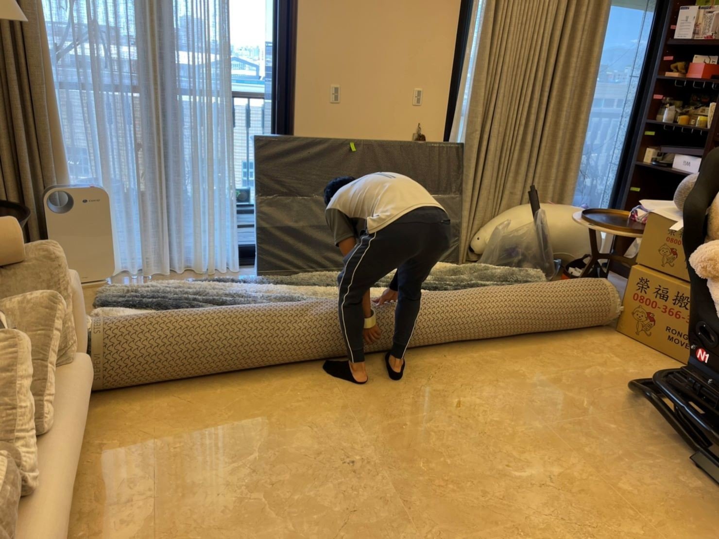 專人打包、搬家公司推薦、新北搬家公司推薦【榮福搬家公司】基隆搬家、南港搬家、桃園搬家公司推薦、懶人搬家,專人包裝,家庭搬家、精緻搬家、精緻包裝、打包裝箱。台北搬家公司推薦:大台北搬家,精緻包裝搬運「細膩包裝、專業搬運、用心服務、以客為尊」是榮福搬家公司的宗旨與精神。歡迎立即來電02-2651-2727專人服務。 專人打包、搬家公司推薦、新北搬家公司推薦【榮福搬家公司】基隆搬家、南港搬家、桃園搬家公司推薦、懶人搬家,專人包裝,家庭搬家、精緻搬家、精緻包裝、打包裝箱。台北搬家公司推薦:大台北搬家,精緻包裝搬運「細膩包裝、專業搬運、用心服務、以客為尊」是榮福搬家公司的宗旨與精神。歡迎立即來電02-2651-2727專人服務。