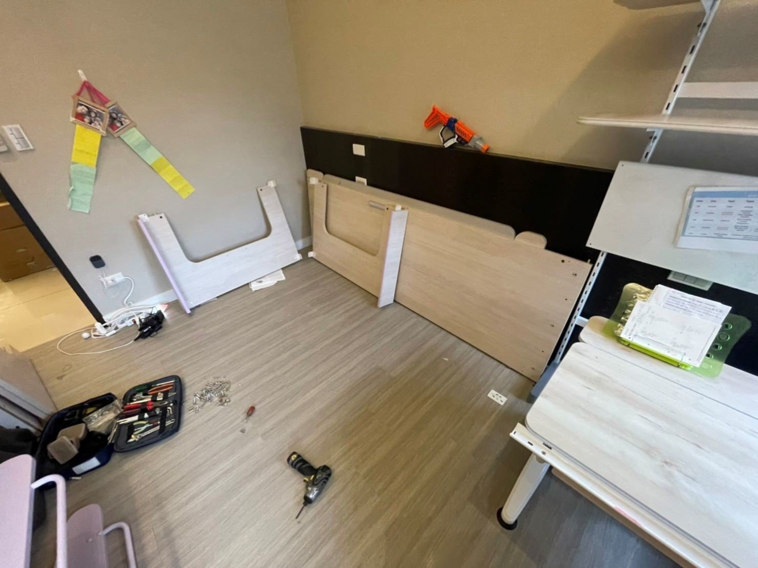 【榮福搬家公司】搬家首選、搬家公司推薦:IKEA、宜得利、B&Q等系統式家具拆裝找專業的榮福搬家就對了。優質搬家,包裝搬運「細膩包裝、專業搬運、用心服務、以客為尊」是榮福搬家公司的宗旨與精神。歡迎立即來電02-2651-2727專人服務。 【榮福搬家公司】搬家首選、搬家公司推薦:IKEA、宜得利、B&Q等系統式家具拆裝找專業的榮福搬家就對了。優質搬家,包裝搬運「細膩包裝、專業搬運、用心服務、以客為尊」是榮福搬家公司的宗旨與精神。歡迎立即來電02-2651-2727專人服務。