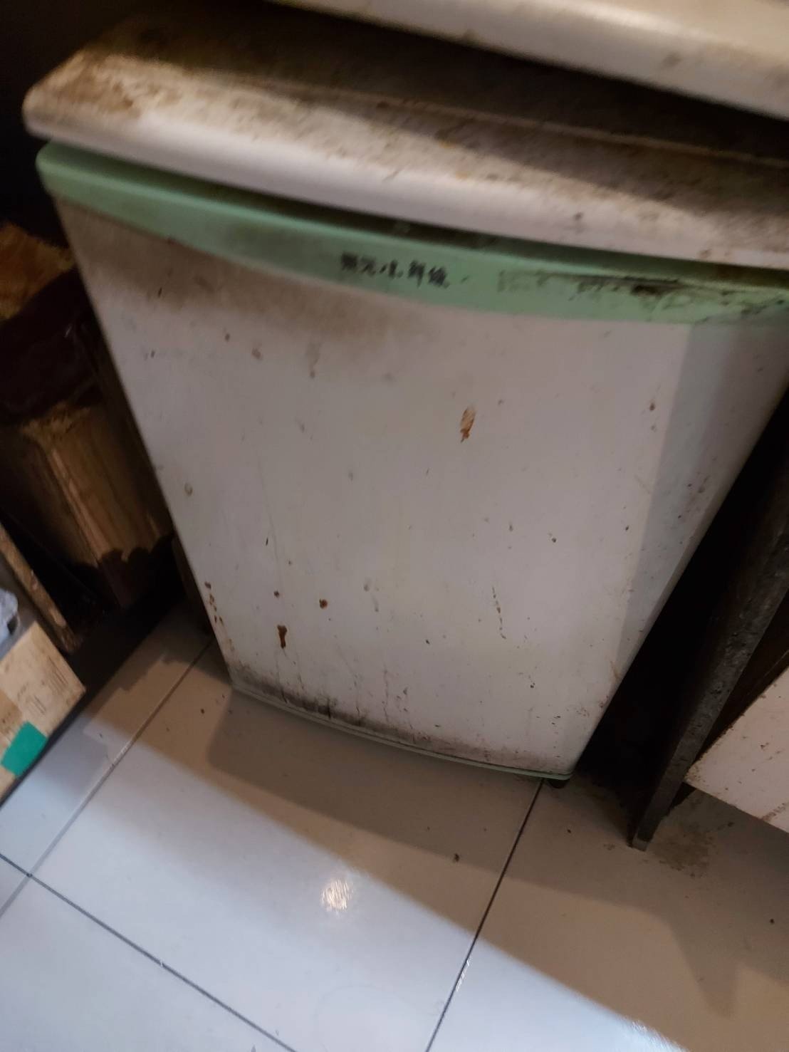 搬家公司推薦、新北搬家推薦【榮福搬家公司】南港搬家、桃園搬家公司推薦、台北搬家公司推薦、搬垃圾處理、廢棄物清運、廢棄物處理、搬運廢棄物、家具垃圾處理、營業用冰箱廢棄、早餐店吧台清運廢棄、臥室冰箱清運廢棄、清運、搬家具、冰箱搬運、基隆搬家、搬家電、床墊搬運、搬衣櫃、搬大型家具、搬公司行號、家庭搬家、搬鋼琴、搬工計時、人工搬運、搬運、搬家紙箱,針對顧客都秉持以用心實在專業搬家技巧,搬家實在用心值得您的信賴與選擇。歡迎來電咨詢02-2651-2727,榮福搬家有專員立即為您服務。 搬家公司推薦、新北搬家推薦【榮福搬家公司】南港搬家、桃園搬家公司推薦、台北搬家公司推薦、搬垃圾處理、廢棄物清運、廢棄物處理、搬運廢棄物、家具垃圾處理、營業用冰箱廢棄、早餐店吧台清運廢棄、臥室冰箱清運廢棄、清運、搬家具、冰箱搬運、基隆搬家、搬家電、床墊搬運、搬衣櫃、搬大型家具、搬公司行號、家庭搬家、搬鋼琴、搬工計時、人工搬運、搬運、搬家紙箱,針對顧客都秉持以用心實在專業搬家技巧,搬家實在用心值得您的信賴與選擇。歡迎來電咨詢02-2651-2727,榮福搬家有專員立即為您服務。