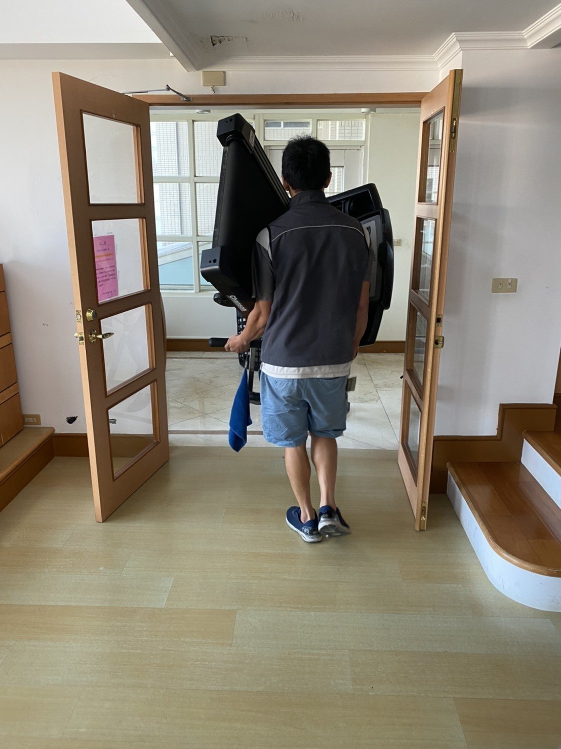 搬家公司推薦、台北搬家推薦【榮福搬家公司】南港搬家、搬家公司、桃園搬家公司推薦、新北搬家公司推薦、搬運服務、搬工服務、社區搬工派遣、搬家具、運動器材搬運、搬健身器材、人力搬工,針對顧客都秉持以用心實在專業搬家技巧,搬家實在用心值得您的信賴與選擇。歡迎來電咨詢02-2651-2727,榮福搬家有專員立即為您服務。專業拆裝技能、系統式家具拆裝找專業的榮福搬家就對了。 搬家公司推薦、台北搬家推薦【榮福搬家公司】南港搬家、搬家公司、桃園搬家公司推薦、新北搬家公司推薦、搬運服務、搬工服務、社區搬工派遣、搬家具、運動器材搬運、搬健身器材、人力搬工,針對顧客都秉持以用心實在專業搬家技巧,搬家實在用心值得您的信賴與選擇。歡迎來電咨詢02-2651-2727,榮福搬家有專員立即為您服務。專業拆裝技能、系統式家具拆裝找專業的榮福搬家就對了。
