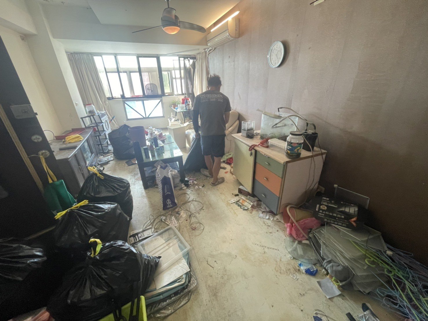 新北市垃圾清運、台北垃圾清運、不要的家具怎麼辦、搬家公司推薦、新北搬家推薦【榮福搬家公司】南港搬家、桃園搬家公司推薦、桃園大型垃圾、台北搬家公司推薦、租屋族、套房、雅房、房東、房東最愛、搬垃圾處理、家庭廢棄物清運、廢棄物處理、搬運廢棄物、家具垃圾處理、清運、搬家具、冰箱搬運、基隆搬家、大型家電回收清運、床墊搬運、搬衣櫃、大型家具丟棄、搬公司行號、家庭垃圾清運公司、清垃圾、廢棄家具處理、廢棄家具清運、搬家車,針對顧客都秉持以用心實在專業搬家技巧,搬家實在用心值得您的信賴與選擇。歡迎來電咨詢02-2651-2727,榮福搬家有專員立即為您服務。 新北市垃圾清運、台北垃圾清運、不要的家具怎麼辦、搬家公司推薦、新北搬家推薦【榮福搬家公司】南港搬家、桃園搬家公司推薦、桃園大型垃圾、台北搬家公司推薦、租屋族、套房、雅房、房東、房東最愛、搬垃圾處理、家庭廢棄物清運、廢棄物處理、搬運廢棄物、家具垃圾處理、清運、搬家具、冰箱搬運、基隆搬家、大型家電回收清運、床墊搬運、搬衣櫃、大型家具丟棄、搬公司行號、家庭垃圾清運公司、清垃圾、廢棄家具處理、廢棄家具清運、搬家車,針對顧客都秉持以用心實在專業搬家技巧,搬家實在用心值得您的信賴與選擇。歡迎來電咨詢02-2651-2727,榮福搬家有專員立即為您服務。