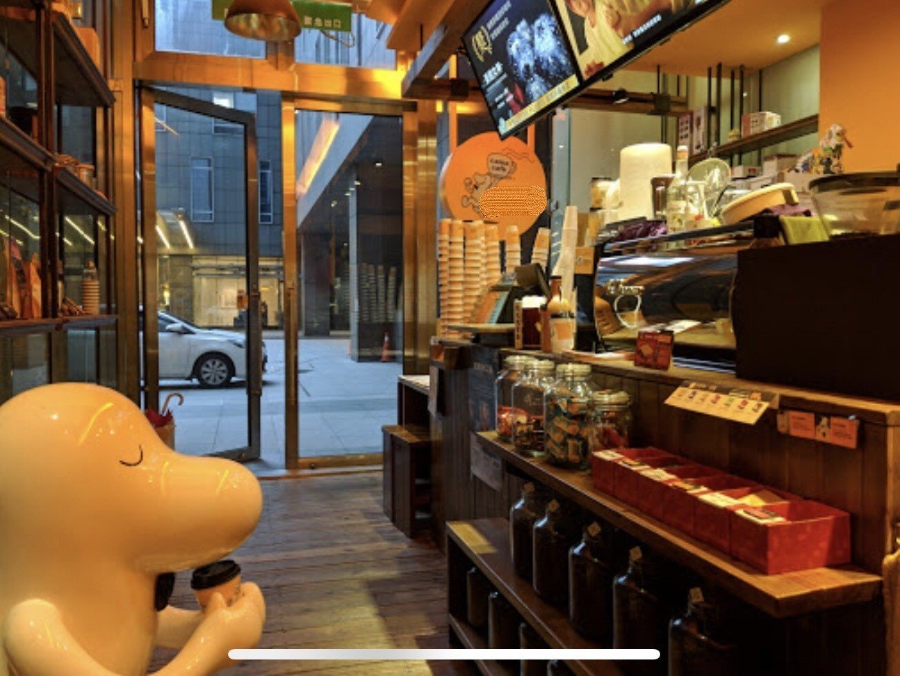 只需搬一件家具?搬運單一生財器具、營業用冰箱、【榮福搬家】餐飲集團撤櫃、百貨撤櫃、百貨餐飲撤櫃、撤櫃暫放倉儲、餐飲設備暫放倉儲、三門工作台冰箱、桌上型烘豆機、餐飲工作檯、營業用冰箱精緻包裝、營業用冰箱暫放倉儲、中島展示櫃精緻包裝、工作檯包裝,工作桌、長桌吧檯,台北搬家公司推薦:大台北搬家,精緻包裝搬運「細膩包裝、專業搬運、用心服務、以客為尊」是榮福搬家公司的宗旨與精神。歡迎立即來電02-2651-2727專人服務。 只需搬一件家具?搬運單一生財器具、營業用冰箱、【榮福搬家】餐飲集團撤櫃、百貨撤櫃、百貨餐飲撤櫃、撤櫃暫放倉儲、餐飲設備暫放倉儲、三門工作台冰箱、桌上型烘豆機、餐飲工作檯、營業用冰箱精緻包裝、營業用冰箱暫放倉儲、中島展示櫃精緻包裝、工作檯包裝,工作桌、長桌吧檯,台北搬家公司推薦:大台北搬家,精緻包裝搬運「細膩包裝、專業搬運、用心服務、以客為尊」是榮福搬家公司的宗旨與精神。歡迎立即來電02-2651-2727專人服務。