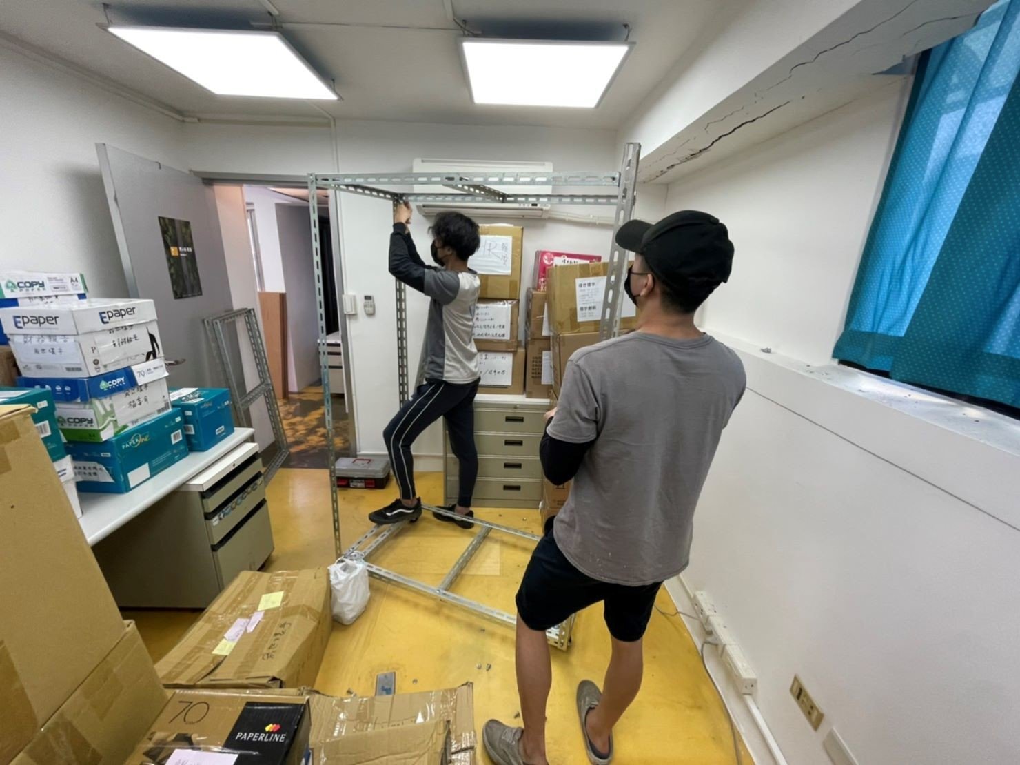搬家公司推薦搬工、搬家公司推薦、新北搬家公司推薦【榮福搬家公司】基隆搬家、南港搬家、桃園搬家公司推薦、家庭搬家、搬工搬家、同棟搬運、拆裝搬工服務、公司搬工計時、搬工計時、人工搬運、人力搬運、上下樓層搬運、搬家具、搬家首選、鐘點搬運服務、吊家具搬運、搬家紙箱、大型家具搬運、搬木製家具、搬大理石桌、台北搬家公司推薦:大台北搬家,精緻專人搬運「細膩包裝、專業搬運、用心服務、以客為尊」是榮福搬家公司的宗旨與精神。歡迎立即來電02-2651-2727專人服務。 搬家公司推薦搬工、搬家公司推薦、新北搬家公司推薦【榮福搬家公司】基隆搬家、南港搬家、桃園搬家公司推薦、家庭搬家、搬工搬家、同棟搬運、拆裝搬工服務、公司搬工計時、搬工計時、人工搬運、人力搬運、上下樓層搬運、搬家具、搬家首選、鐘點搬運服務、吊家具搬運、搬家紙箱、大型家具搬運、搬木製家具、搬大理石桌、台北搬家公司推薦:大台北搬家,精緻專人搬運「細膩包裝、專業搬運、用心服務、以客為尊」是榮福搬家公司的宗旨與精神。歡迎立即來電02-2651-2727專人服務。