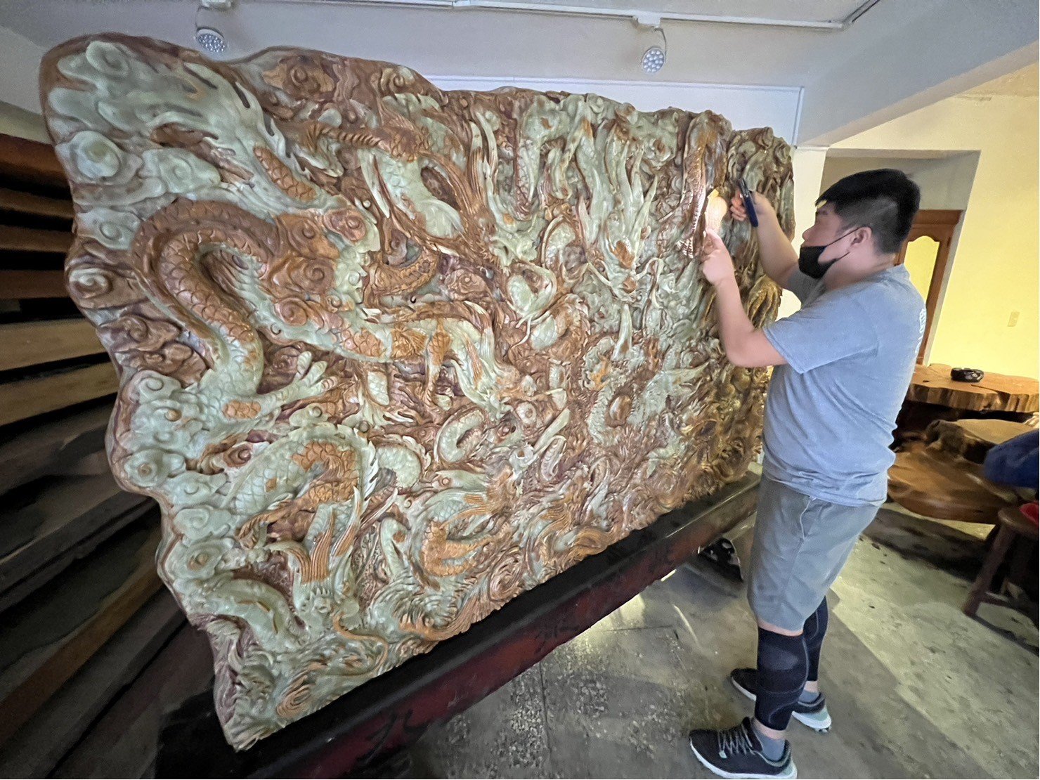 台北精搬玉石屏風∣南港精搬玉石屏風∣新北精搬玉石屏風∣雙北精搬玉石屏風∣汐止精搬玉石屏風∣中永和精搬玉石屏風∣板橋精搬玉石屏風∣五股精搬玉石屏風∣基隆精搬玉石屏風∣桃園精搬玉石屏風∣專業搬玉石藝術品推薦【榮福搬家公司】具專業團隊擁有精緻包裝組及重物搬運組,能依據業主、顧客需求分派其專業團隊組,進行各項藝術品專業安全搬運服務;給予最優質、放心各項搬家、搬運需求。 台北精搬玉石屏風∣南港精搬玉石屏風∣新北精搬玉石屏風∣雙北精搬玉石屏風∣汐止精搬玉石屏風∣中永和精搬玉石屏風∣板橋精搬玉石屏風∣五股精搬玉石屏風∣基隆精搬玉石屏風∣桃園精搬玉石屏風∣專業搬玉石藝術品推薦【榮福搬家公司】具專業團隊擁有精緻包裝組及重物搬運組,能依據業主、顧客需求分派其專業團隊組,進行各項藝術品專業安全搬運服務;給予最優質、放心各項搬家、搬運需求。