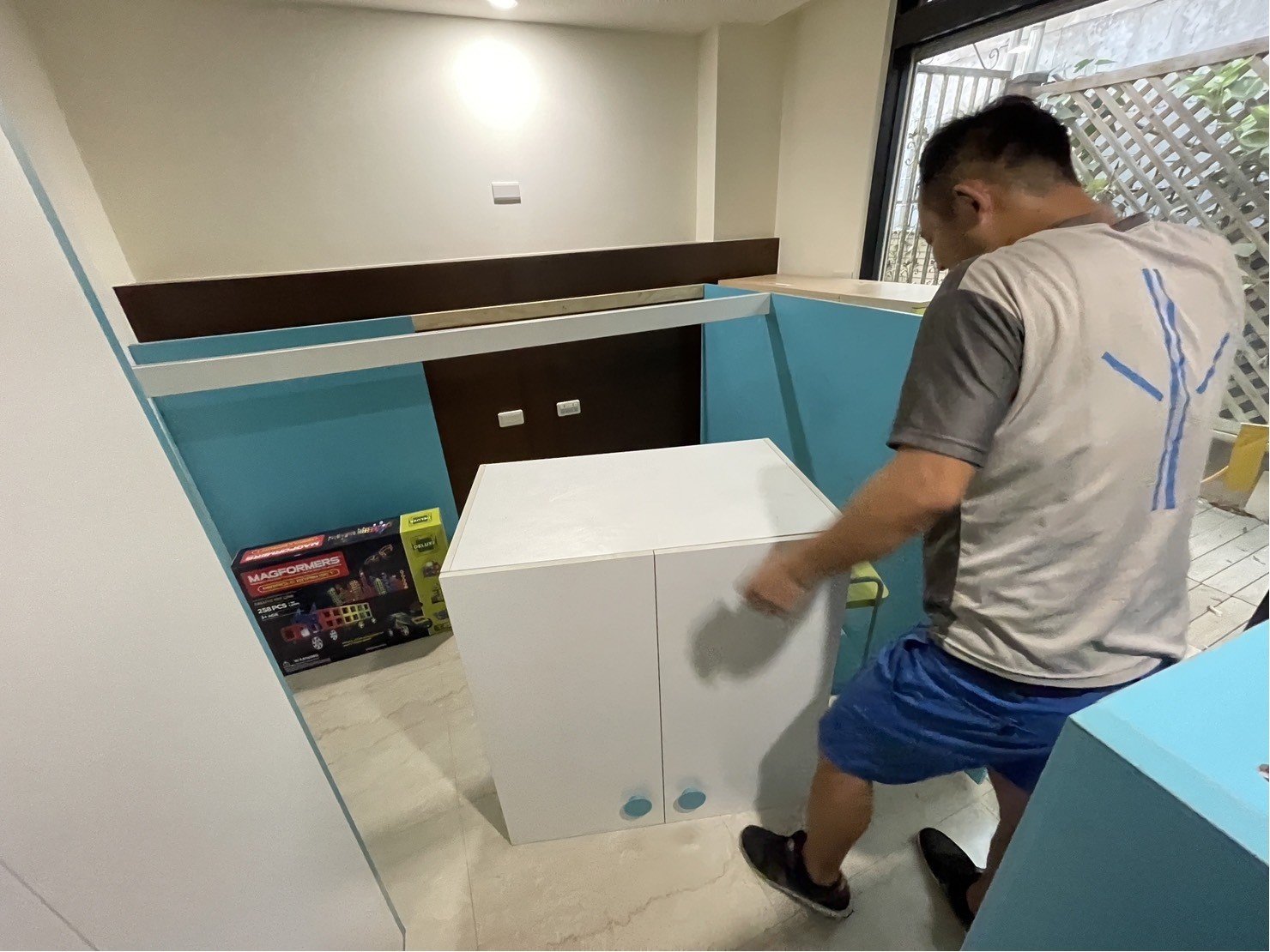 台北多功能型雙層床組拆組裝∣南港多功能型雙層床組拆組裝∣松山多功能型雙層床組拆組裝∣內湖多功能型雙層床組拆組裝∣中山多功能型雙層床組拆組裝∣大安多功能型雙層床組拆組裝∣信義多功能型雙層床組拆組裝∣新北多功能型雙層床組拆組裝∣雙北多功能型雙層床組拆組裝∣汐止多功能型雙層床組拆組裝∣中永和多功能型雙層床組拆組裝∣板橋多功能型雙層床組拆組裝∣三重蘆洲多功能型雙層床組拆組裝∣基隆多功能型雙層床組拆組裝∣五股多功能型雙層床組拆組裝∣新莊多功能型雙層床組拆組裝∣新店多功能型雙層床組拆組裝∣土城多功能型雙層床組拆組裝∣林口多功能型雙層床組拆組裝∣桃園多功能型雙層床組拆組裝| 搬家首選【榮福搬家公司】搬家公司推薦:專業拆裝家具服務,可針對您的衣櫃、床組和各項需拆裝服務之傢俱進行DIY拆組裝服務,歡迎加入官方Line ID:@0800-366366 客服專員一對一服務。 台北多功能型雙層床組拆組裝∣南港多功能型雙層床組拆組裝∣松山多功能型雙層床組拆組裝∣內湖多功能型雙層床組拆組裝∣中山多功能型雙層床組拆組裝∣大安多功能型雙層床組拆組裝∣信義多功能型雙層床組拆組裝∣新北多功能型雙層床組拆組裝∣雙北多功能型雙層床組拆組裝∣汐止多功能型雙層床組拆組裝∣中永和多功能型雙層床組拆組裝∣板橋多功能型雙層床組拆組裝∣三重蘆洲多功能型雙層床組拆組裝∣基隆多功能型雙層床組拆組裝∣五股多功能型雙層床組拆組裝∣新莊多功能型雙層床組拆組裝∣新店多功能型雙層床組拆組裝∣土城多功能型雙層床組拆組裝∣林口多功能型雙層床組拆組裝∣桃園多功能型雙層床組拆組裝| 搬家首選【榮福搬家公司】搬家公司推薦:專業拆裝家具服務,可針對您的衣櫃、床組和各項需拆裝服務之傢俱進行DIY拆組裝服務,歡迎加入官方Line ID:@0800-366366 客服專員一對一服務。