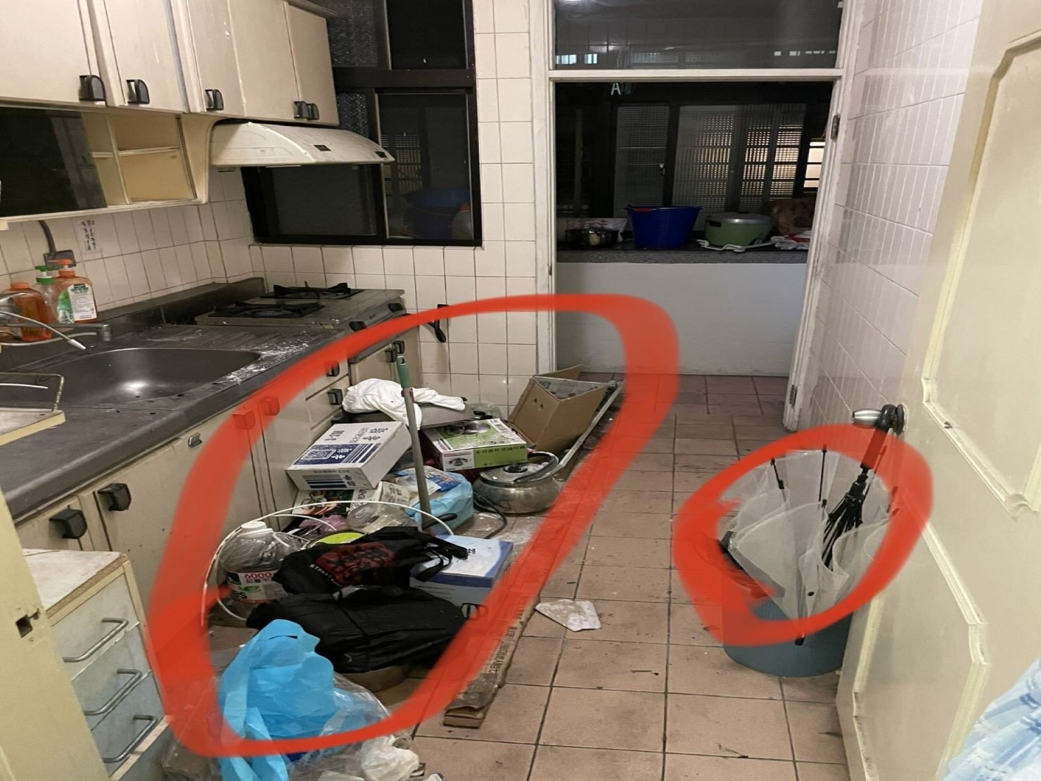 新北市垃圾清運、台北垃圾清運、不要的家具怎麼辦、搬家公司推薦、新北搬家推薦【榮福搬家公司】南港搬家、桃園搬家公司推薦、桃園大型垃圾、台北搬家公司推薦、租屋族、套房、雅房、房東、房東最愛、搬垃圾處理、家庭廢棄物清運、廢棄物處理、搬運廢棄物、家具垃圾處理、清運、搬家具、冰箱搬運、基隆搬家、大型家電回收清運、床墊搬運、搬衣櫃、大型家具丟棄、搬公司行號、家庭垃圾清運公司、清垃圾、廢棄家具處理、廢棄家具清運、搬家車,針對顧客都秉持以用心實在專業搬家技巧,搬家實在用心值得您的信賴與選擇。歡迎來電咨詢02-2651-2727,榮福搬家有專員立即為您服務。 新北市垃圾清運、台北垃圾清運、不要的家具怎麼辦、搬家公司推薦、新北搬家推薦【榮福搬家公司】南港搬家、桃園搬家公司推薦、桃園大型垃圾、台北搬家公司推薦、租屋族、套房、雅房、房東、房東最愛、搬垃圾處理、家庭廢棄物清運、廢棄物處理、搬運廢棄物、家具垃圾處理、清運、搬家具、冰箱搬運、基隆搬家、大型家電回收清運、床墊搬運、搬衣櫃、大型家具丟棄、搬公司行號、家庭垃圾清運公司、清垃圾、廢棄家具處理、廢棄家具清運、搬家車,針對顧客都秉持以用心實在專業搬家技巧,搬家實在用心值得您的信賴與選擇。歡迎來電咨詢02-2651-2727,榮福搬家有專員立即為您服務。