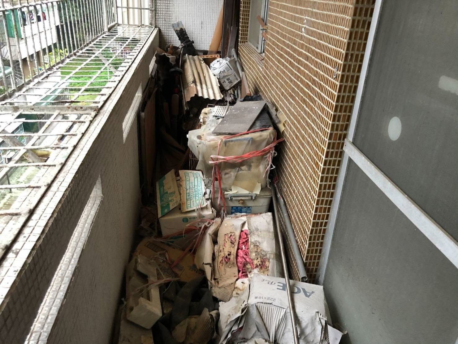 垃圾清運【榮福搬家公司】台北搬家、新北搬家、搬家首選、優質搬家,包裝搬運「細膩包裝、專業搬運、用心服務、以客為尊」值得您來選擇:【廢棄物處理清運、家庭家具垃圾處理】大型垃圾清運、廢棄家具清運。 垃圾清運【榮福搬家公司】台北搬家、新北搬家、搬家首選、優質搬家,包裝搬運「細膩包裝、專業搬運、用心服務、以客為尊」值得您來選擇:【廢棄物處理清運、家庭家具垃圾處理】大型垃圾清運、廢棄家具清運。