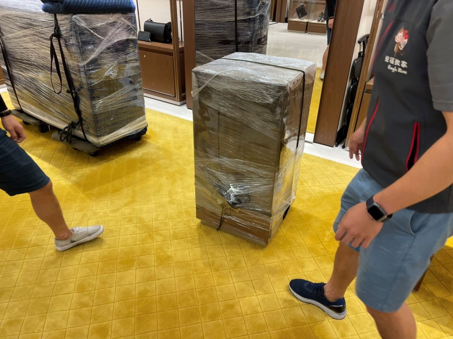 搬家公司推薦、台北搬家推薦【榮福搬家公司】南港搬家、桃園搬家公司推薦、新北搬家公司推薦、企業搬運服務、搬公司行號、廠房遷移、公司行號搬遷、政府機關搬遷、百貨專櫃遷移、學校單位搬遷、精緻包裝、家庭搬家、搬鋼琴、搬工,針對顧客都秉持以用心實在專業搬家技巧,搬家實在用心值得您的信賴與選擇。歡迎來電咨詢02-2651-2727,榮福搬家有專員立即為您服務。 搬家公司推薦、台北搬家推薦【榮福搬家公司】南港搬家、桃園搬家公司推薦、新北搬家公司推薦、企業搬運服務、搬公司行號、廠房遷移、公司行號搬遷、政府機關搬遷、百貨專櫃遷移、學校單位搬遷、精緻包裝、家庭搬家、搬鋼琴、搬工,針對顧客都秉持以用心實在專業搬家技巧,搬家實在用心值得您的信賴與選擇。歡迎來電咨詢02-2651-2727,榮福搬家有專員立即為您服務。