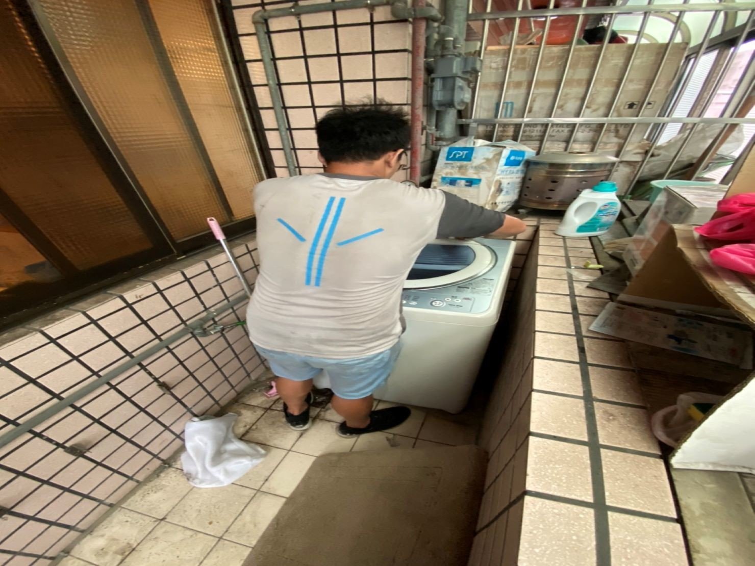 搬家【榮福搬家】台北搬家、南港搬家、口碑第一、台北搬家推薦:分區打包-陽台區洗衣機就交給搬家首選的榮福搬家處理 搬家【榮福搬家】台北搬家、南港搬家、口碑第一、台北搬家推薦:分區打包-陽台區洗衣機就交給搬家首選的榮福搬家處理