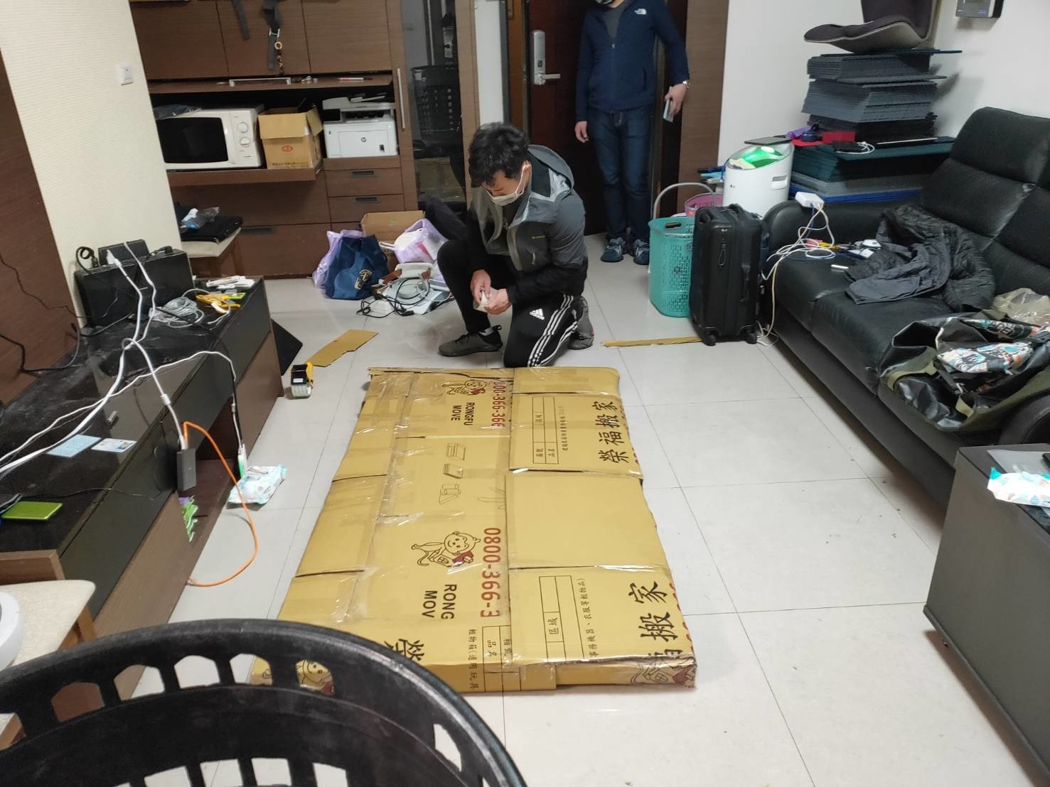 台北搬家單搬重物或少量家具∣南港搬家單搬重物或少量家具∣新北搬家單搬重物或少量家具∣雙北搬家單搬重物或少量家具∣汐止搬家單搬重物或少量家具∣中永和搬家單搬重物或少量家具∣板橋搬家單搬重物或少量家具∣三重蘆洲搬家單搬重物或少量家具∣桃園搬家單搬重物或少量家具推薦【榮福搬家】屬專業搬家細膩運唯一首選，累積20年各式各樣特殊重物的搬運經驗，專業敏捷快速完成您的各項搬運任務；榮福搬家具備安全包裝搬運「細膩包裝、專業搬運、用心服務、以客為尊」是榮福搬家公司的宗旨與精神。歡迎立即來電02-2651-2727專人服務。
