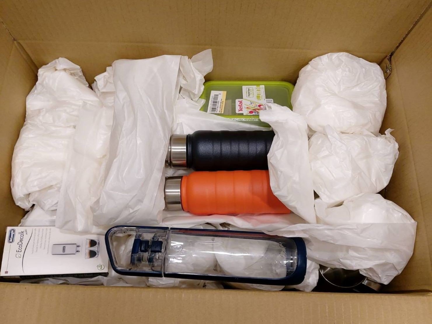 專人打包、搬家公司推薦、新北搬家公司推薦【榮福搬家公司】基隆搬家、南港搬家、桃園搬家公司推薦、家庭搬家、精緻搬家、精緻包裝、打包裝箱、跨縣市搬家、搬工計時、廚房家電包裝、廚房碗盤、人工搬運、搬家具、白土報紙、搬家首選、搬家紙箱、氣泡捲、膠膜、黃色透明膠帶、大型家具搬運、台北搬家公司推薦:大台北搬家,精緻包裝搬運「細膩包裝、專業搬運、用心服務、以客為尊」是榮福搬家公司的宗旨與精神。歡迎立即來電02-2651-2727專人服務。 專人打包、搬家公司推薦、新北搬家公司推薦【榮福搬家公司】基隆搬家、南港搬家、桃園搬家公司推薦、家庭搬家、精緻搬家、精緻包裝、打包裝箱、跨縣市搬家、搬工計時、廚房家電包裝、廚房碗盤、人工搬運、搬家具、白土報紙、搬家首選、搬家紙箱、氣泡捲、膠膜、黃色透明膠帶、大型家具搬運、台北搬家公司推薦:大台北搬家,精緻包裝搬運「細膩包裝、專業搬運、用心服務、以客為尊」是榮福搬家公司的宗旨與精神。歡迎立即來電02-2651-2727專人服務。