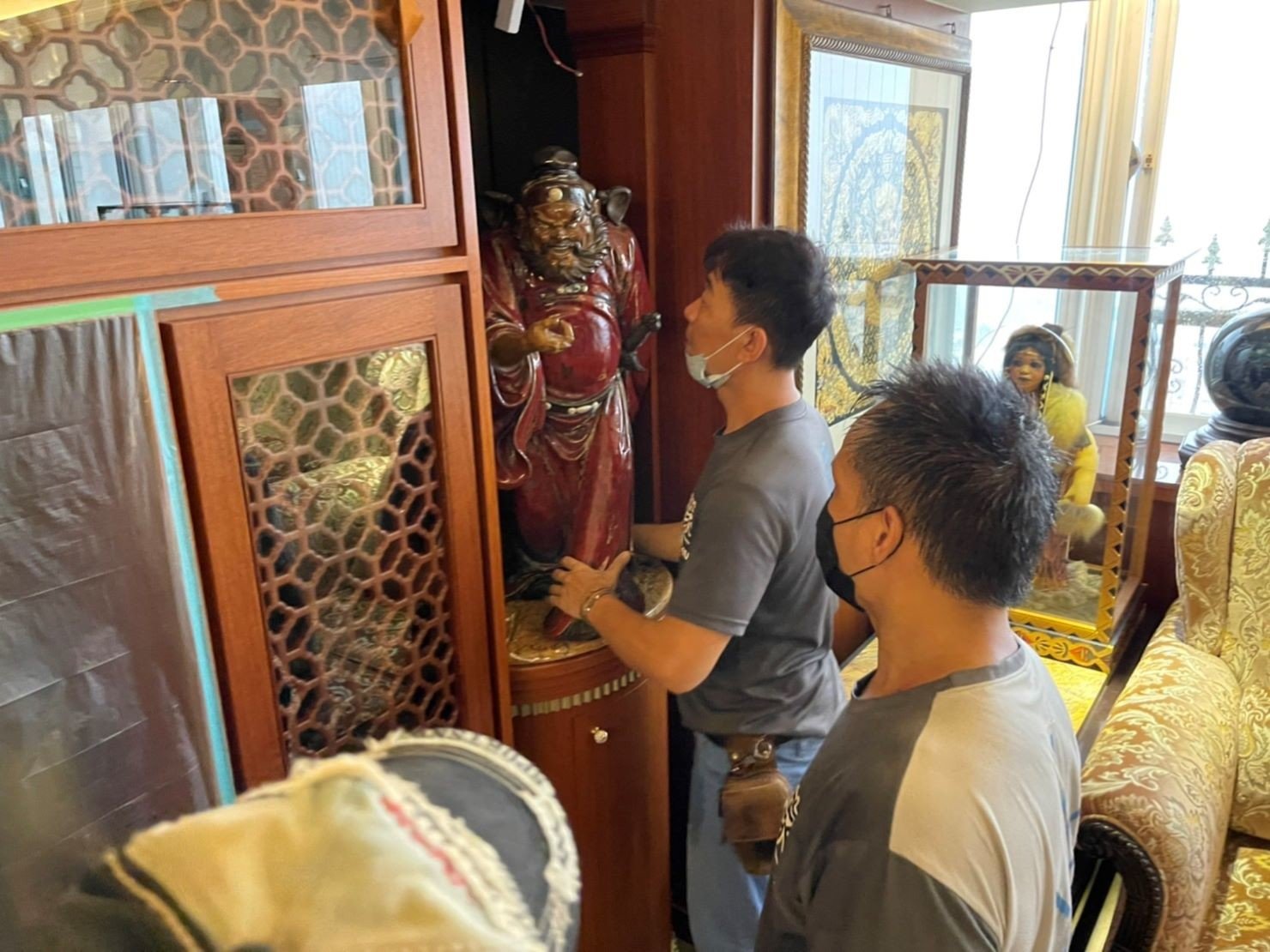搬浴缸、按摩浴缸、TOTO浴缸、TOTO太空寢浴、搬重物【榮福搬家公司】精搬重物、搬家具、搬家首選、特殊重物搬運、單件重物搬運、專搬重物、企業搬運服務、公司行號搬遷、搬遷、新北搬家公司推薦、搬家公司、基隆搬家、南港搬家、桃園搬家公司推薦、台北搬家公司推薦:大台北搬家,精緻包裝搬運「細膩包裝、專業搬運、用心服務、以客為尊」是榮福搬家公司的宗旨與精神。歡迎立即來電02-2651-2727專人服務。 搬浴缸、按摩浴缸、TOTO浴缸、TOTO太空寢浴、搬重物【榮福搬家公司】精搬重物、搬家具、搬家首選、特殊重物搬運、單件重物搬運、專搬重物、企業搬運服務、公司行號搬遷、搬遷、新北搬家公司推薦、搬家公司、基隆搬家、南港搬家、桃園搬家公司推薦、台北搬家公司推薦:大台北搬家,精緻包裝搬運「細膩包裝、專業搬運、用心服務、以客為尊」是榮福搬家公司的宗旨與精神。歡迎立即來電02-2651-2727專人服務。