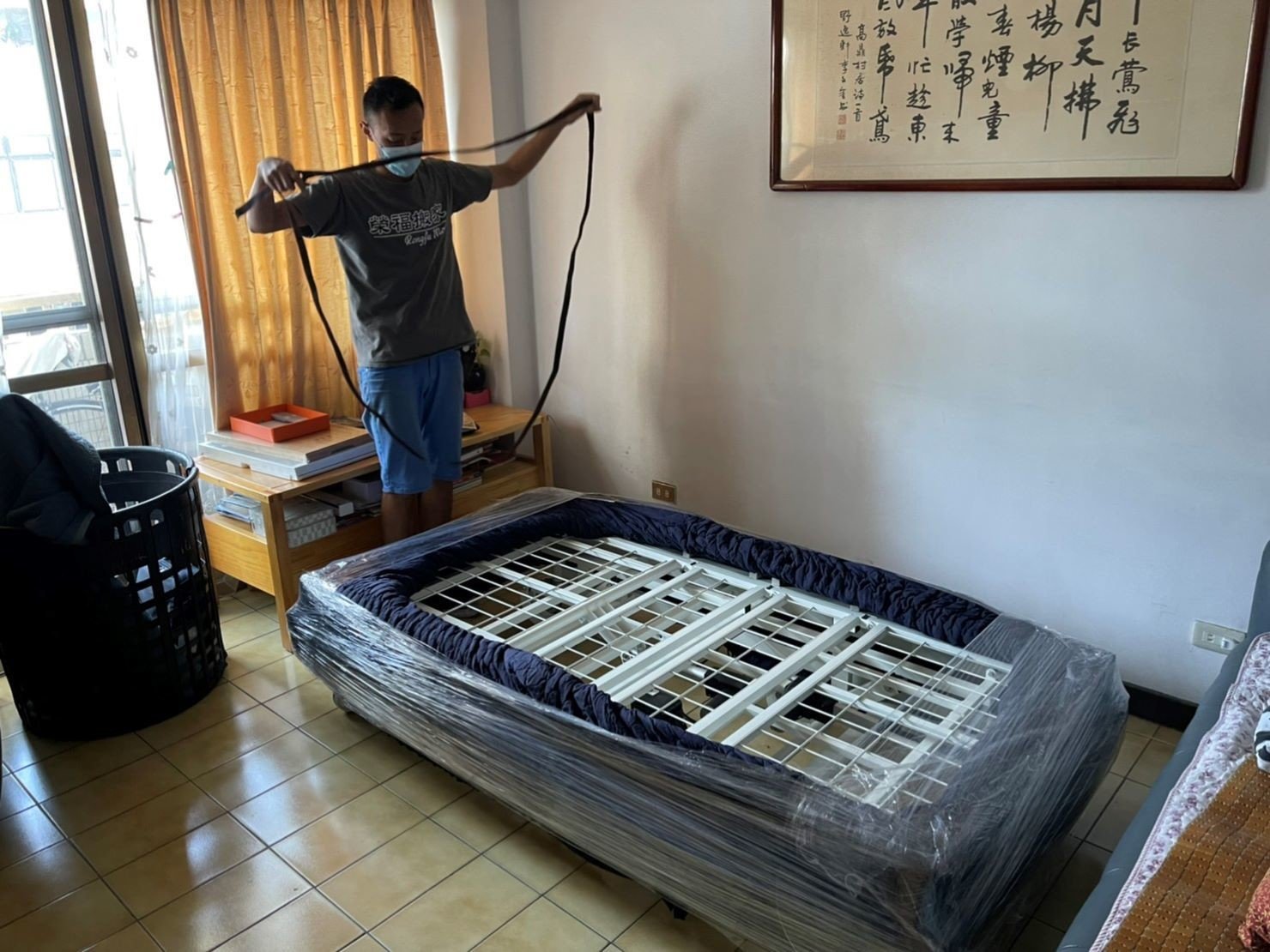 特殊搬運、搬重物【榮福搬家】醫療床、電動床、電動病床、只搬單一物件、南港搬家、桃園搬家公司推薦、新北搬家公司推薦、百貨公司進撤櫃、專櫃進撤櫃、企業搬運服務、搬公司行號、廠房遷移、公司行號搬遷、政府機關搬遷、百貨專櫃遷移、學校單位搬遷、精緻包裝、家庭搬家、搬鋼琴、搬工計時、搬工服務、人力搬運,針對顧客都秉持以用心實在專業搬家技巧,搬家實在用心值得您的信賴與選擇。歡迎來電咨詢02-2651-2727,榮福搬家有專員立即為您服務。 特殊搬運、搬重物【榮福搬家】醫療床、電動床、電動病床、只搬單一物件、南港搬家、桃園搬家公司推薦、新北搬家公司推薦、百貨公司進撤櫃、專櫃進撤櫃、企業搬運服務、搬公司行號、廠房遷移、公司行號搬遷、政府機關搬遷、百貨專櫃遷移、學校單位搬遷、精緻包裝、家庭搬家、搬鋼琴、搬工計時、搬工服務、人力搬運,針對顧客都秉持以用心實在專業搬家技巧,搬家實在用心值得您的信賴與選擇。歡迎來電咨詢02-2651-2727,榮福搬家有專員立即為您服務。