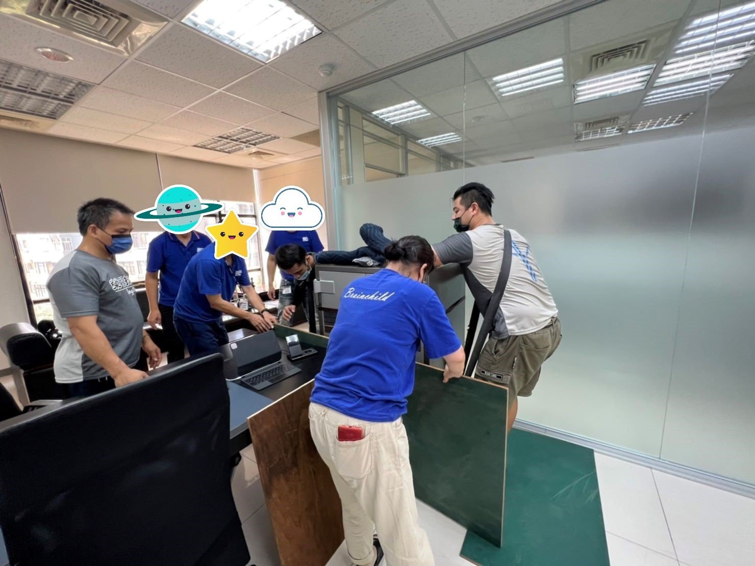 專搬公司行號保險箱、金庫,搬家公司推薦、台北辦公室搬遷推薦【榮福搬家公司】 南港公司行號金庫、保險箱搬遷、桃園公司行號金庫、保險箱搬遷、新北公司行號金庫、保險箱搬遷、基隆公司行號金庫、保險箱搬遷、特殊重物保險箱、金庫搬運、保險箱、金庫搬運、公司行號搬遷、台北公司行號金庫、保險箱清運、桃園公司行號金庫、保險箱清運、新北公司行號金庫、保險箱清運、政府機關搬遷、學校單位搬遷、精緻包裝、搬家紙箱、搬鐵櫃、搬保密文件、保密文件銷毀,針對顧客都秉持以用心實在專業搬家技巧,搬家實在用心值得您的信賴與選擇。歡迎來電咨詢02-2651-2727,榮福搬家有專員立即為您服務。 專搬公司行號保險箱、金庫,搬家公司推薦、台北辦公室搬遷推薦【榮福搬家公司】 南港公司行號金庫、保險箱搬遷、桃園公司行號金庫、保險箱搬遷、新北公司行號金庫、保險箱搬遷、基隆公司行號金庫、保險箱搬遷、特殊重物保險箱、金庫搬運、保險箱、金庫搬運、公司行號搬遷、台北公司行號金庫、保險箱清運、桃園公司行號金庫、保險箱清運、新北公司行號金庫、保險箱清運、政府機關搬遷、學校單位搬遷、精緻包裝、搬家紙箱、搬鐵櫃、搬保密文件、保密文件銷毀,針對顧客都秉持以用心實在專業搬家技巧,搬家實在用心值得您的信賴與選擇。歡迎來電咨詢02-2651-2727,榮福搬家有專員立即為您服務。