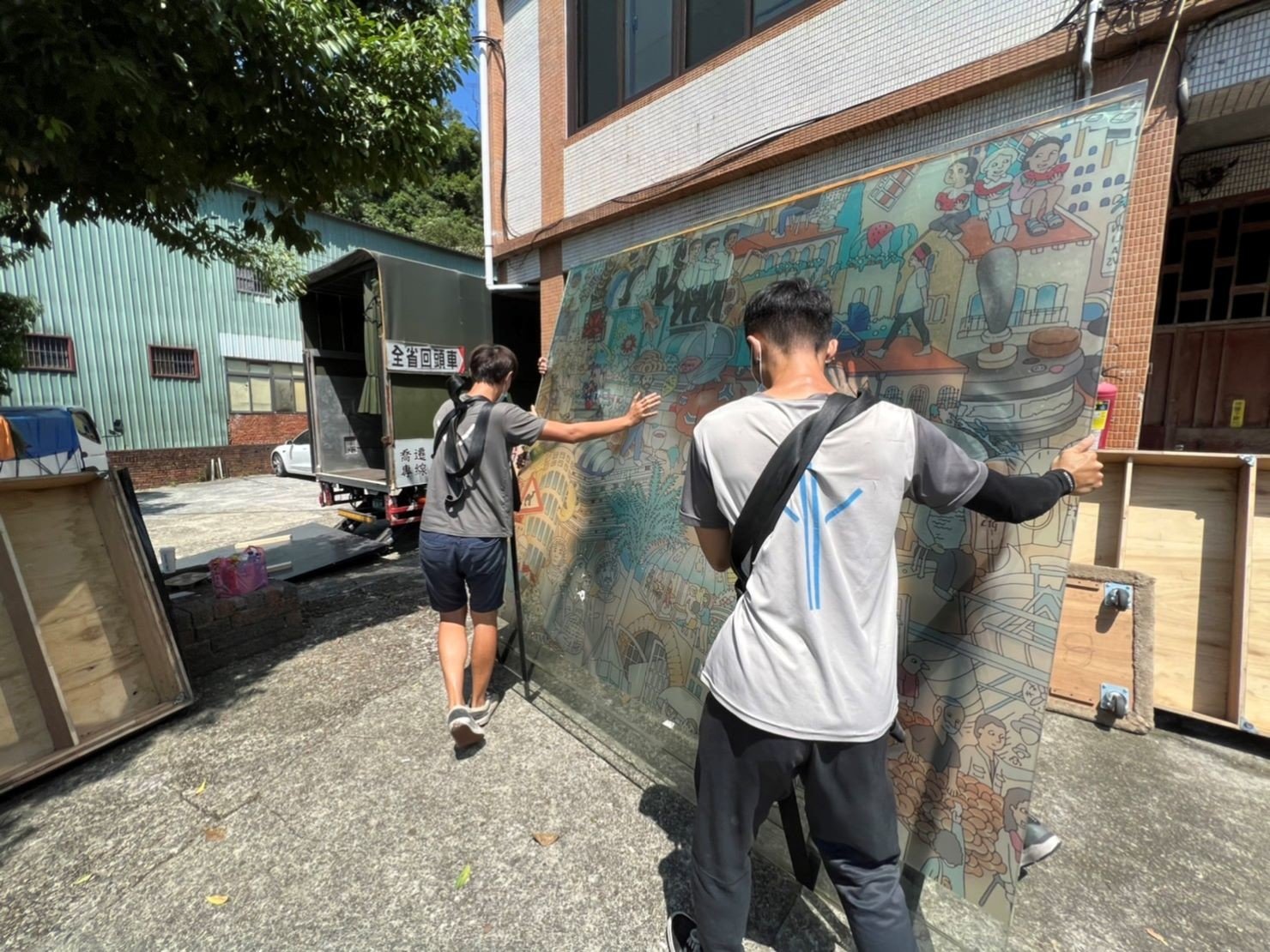 玻璃搬運、搬玻璃、強化玻璃、玻璃貨櫃屋、舞臺、舞臺結構、搬重物【榮福搬家公司】精搬重物、搬魚缸、搬鋼琴、搬金庫、人力搬運、搬按摩椅、冰箱搬運、搬家具、搬家首選、吊掛搬運、吊家具搬運、吊金庫搬運、特殊重物搬運、單件重物搬運、搬醫療床、專搬重物、企業搬運服務、公司行號搬遷、搬遷、新北搬家公司推薦、搬家公司、基隆搬家、南港搬家、桃園搬家公司推薦、台北搬家公司推薦:大台北搬家,精緻包裝搬運「細膩包裝、專業搬運、用心服務、以客為尊」是榮福搬家公司的宗旨與精神。歡迎立即來電02-2651-2727專人服務。 玻璃搬運、搬玻璃、強化玻璃、玻璃貨櫃屋、舞臺、舞臺結構、搬重物【榮福搬家公司】精搬重物、搬魚缸、搬鋼琴、搬金庫、人力搬運、搬按摩椅、冰箱搬運、搬家具、搬家首選、吊掛搬運、吊家具搬運、吊金庫搬運、特殊重物搬運、單件重物搬運、搬醫療床、專搬重物、企業搬運服務、公司行號搬遷、搬遷、新北搬家公司推薦、搬家公司、基隆搬家、南港搬家、桃園搬家公司推薦、台北搬家公司推薦:大台北搬家,精緻包裝搬運「細膩包裝、專業搬運、用心服務、以客為尊」是榮福搬家公司的宗旨與精神。歡迎立即來電02-2651-2727專人服務。