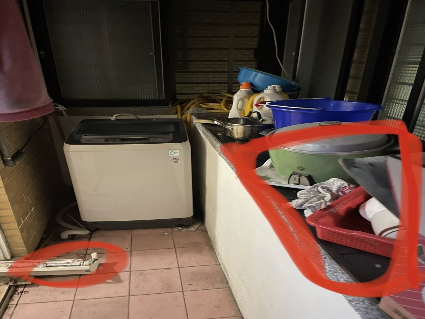 新北市垃圾清運、台北垃圾清運、不要的家具怎麼辦、搬家公司推薦、新北搬家推薦【榮福搬家公司】南港搬家、桃園搬家公司推薦、桃園大型垃圾、台北搬家公司推薦、租屋族、套房、雅房、房東、房東最愛、搬垃圾處理、家庭廢棄物清運、廢棄物處理、搬運廢棄物、家具垃圾處理、清運、搬家具、冰箱搬運、基隆搬家、大型家電回收清運、床墊搬運、搬衣櫃、大型家具丟棄、搬公司行號、家庭垃圾清運公司、清垃圾、廢棄家具處理、廢棄家具清運、搬家車,針對顧客都秉持以用心實在專業搬家技巧,搬家實在用心值得您的信賴與選擇。歡迎來電咨詢02-2651-2727,榮福搬家有專員立即為您服務。 新北市垃圾清運、台北垃圾清運、不要的家具怎麼辦、搬家公司推薦、新北搬家推薦【榮福搬家公司】南港搬家、桃園搬家公司推薦、桃園大型垃圾、台北搬家公司推薦、租屋族、套房、雅房、房東、房東最愛、搬垃圾處理、家庭廢棄物清運、廢棄物處理、搬運廢棄物、家具垃圾處理、清運、搬家具、冰箱搬運、基隆搬家、大型家電回收清運、床墊搬運、搬衣櫃、大型家具丟棄、搬公司行號、家庭垃圾清運公司、清垃圾、廢棄家具處理、廢棄家具清運、搬家車,針對顧客都秉持以用心實在專業搬家技巧,搬家實在用心值得您的信賴與選擇。歡迎來電咨詢02-2651-2727,榮福搬家有專員立即為您服務。