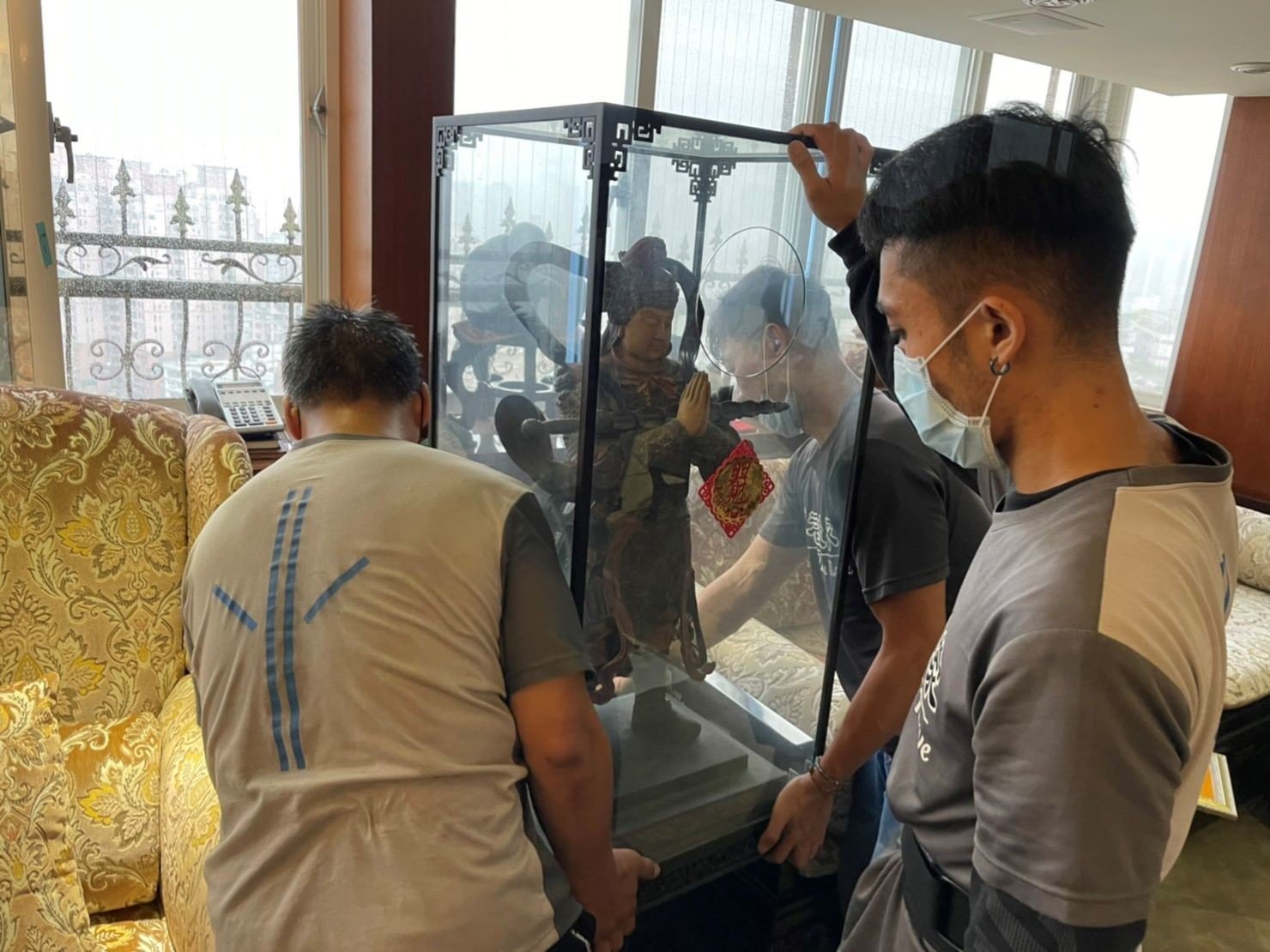 搬浴缸、按摩浴缸、TOTO浴缸、TOTO太空寢浴、搬重物【榮福搬家公司】精搬重物、搬家具、搬家首選、特殊重物搬運、單件重物搬運、專搬重物、企業搬運服務、公司行號搬遷、搬遷、新北搬家公司推薦、搬家公司、基隆搬家、南港搬家、桃園搬家公司推薦、台北搬家公司推薦:大台北搬家,精緻包裝搬運「細膩包裝、專業搬運、用心服務、以客為尊」是榮福搬家公司的宗旨與精神。歡迎立即來電02-2651-2727專人服務。 搬浴缸、按摩浴缸、TOTO浴缸、TOTO太空寢浴、搬重物【榮福搬家公司】精搬重物、搬家具、搬家首選、特殊重物搬運、單件重物搬運、專搬重物、企業搬運服務、公司行號搬遷、搬遷、新北搬家公司推薦、搬家公司、基隆搬家、南港搬家、桃園搬家公司推薦、台北搬家公司推薦:大台北搬家,精緻包裝搬運「細膩包裝、專業搬運、用心服務、以客為尊」是榮福搬家公司的宗旨與精神。歡迎立即來電02-2651-2727專人服務。